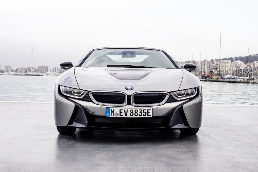  BMW i8 Roadster (I15) 2018 года  (WW) (фото 130 из 198)